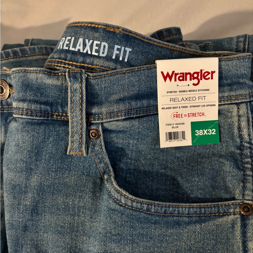 Wrangler Relaxed Fit Stretch Blue Denim Jeans
